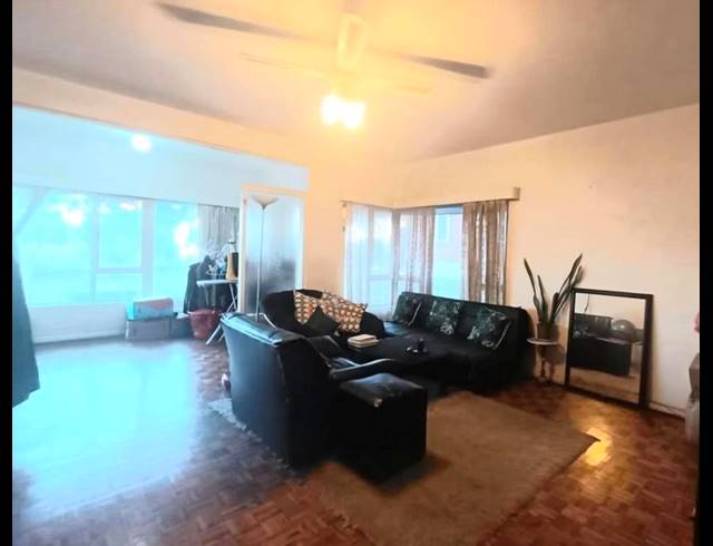 1 BEDROOM PROPERTY TO RENT IN ESPLANADE